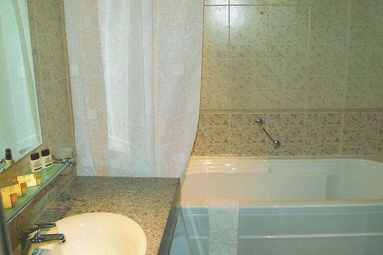 Deyor Gold Star Poonamallee, Chennai 4
